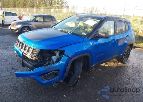 2021 Jeep Compass Trailhawk 4X4 из США, поврежденный, VIN 3C4NJDDB8MT591113